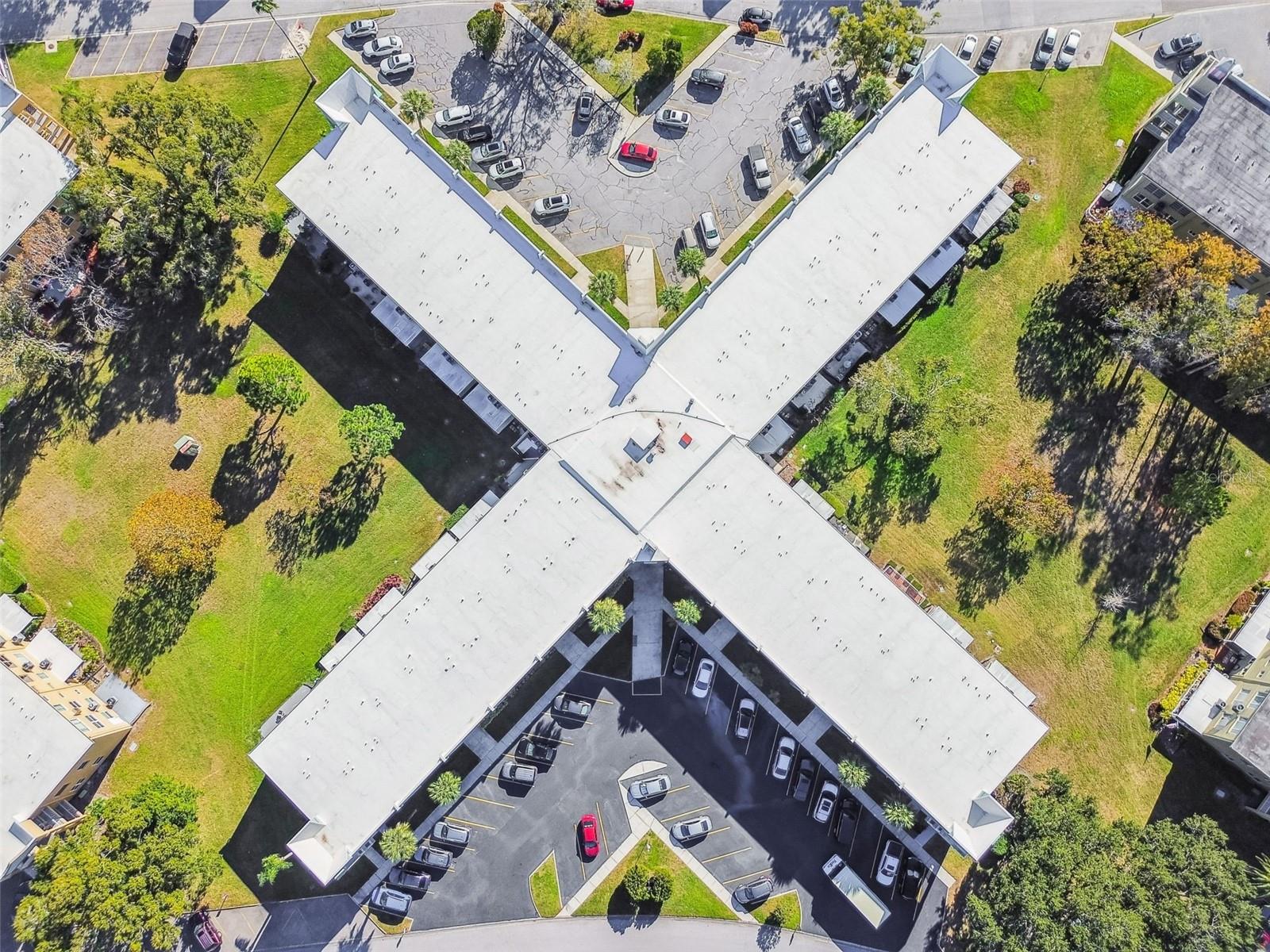 ON TOP OF THE WORLD - Residential