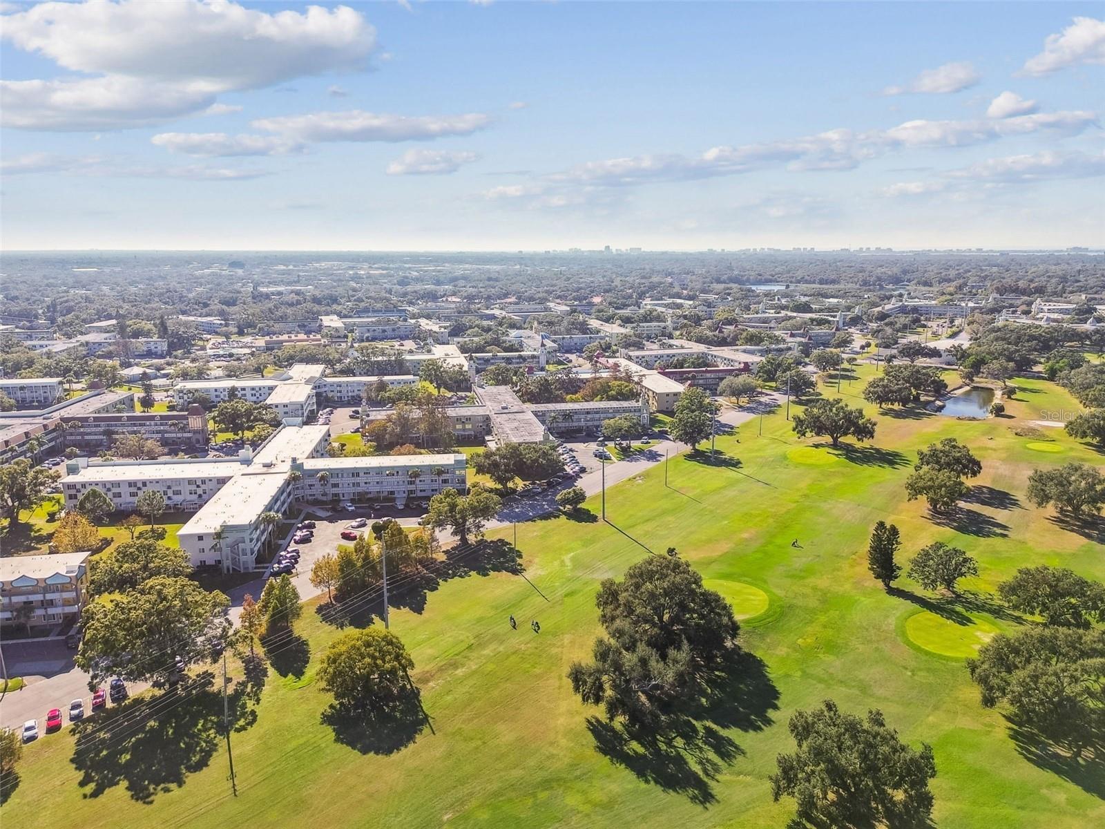 ON TOP OF THE WORLD - Residential