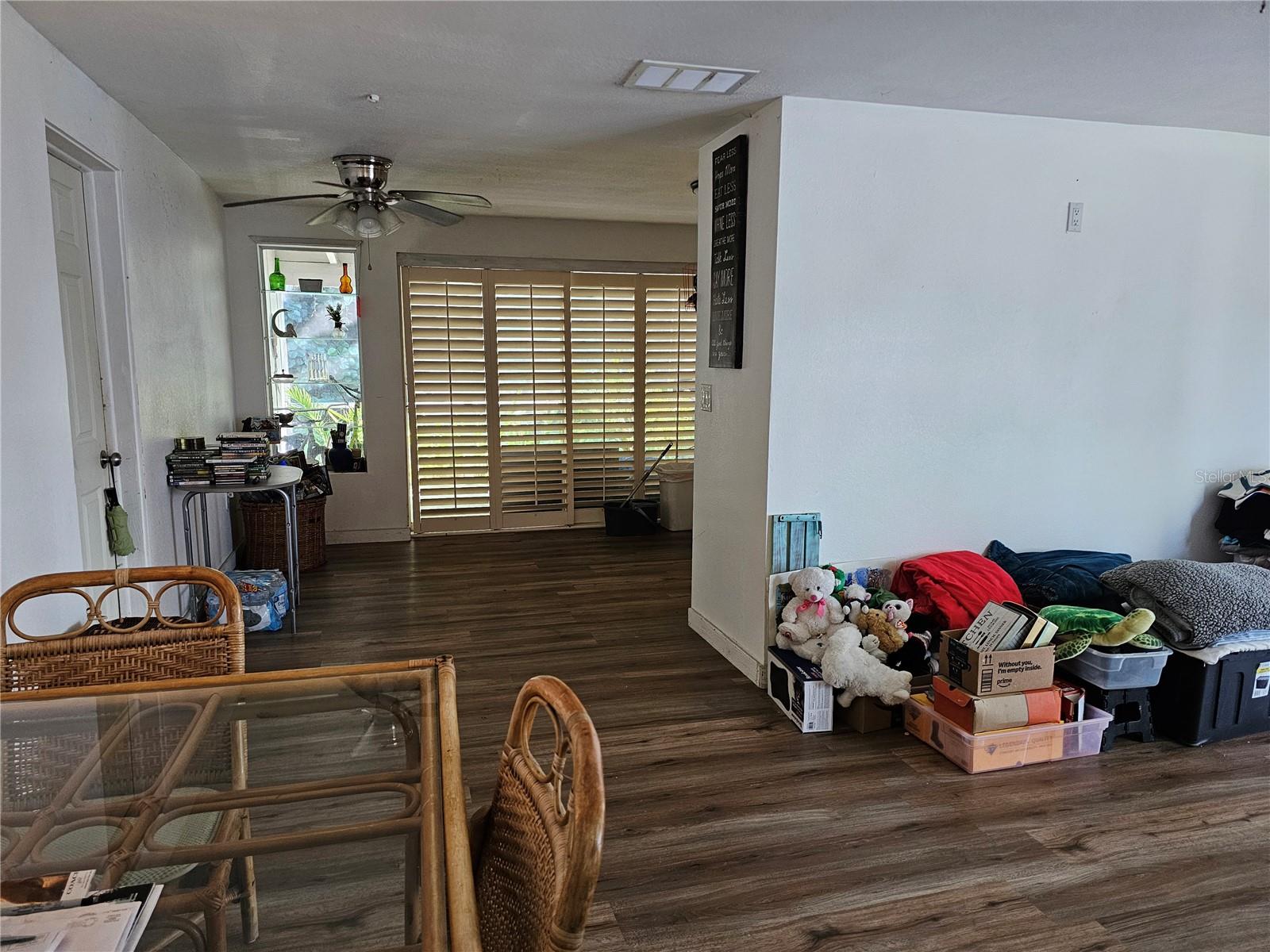 142 MYAKKA DRIVE