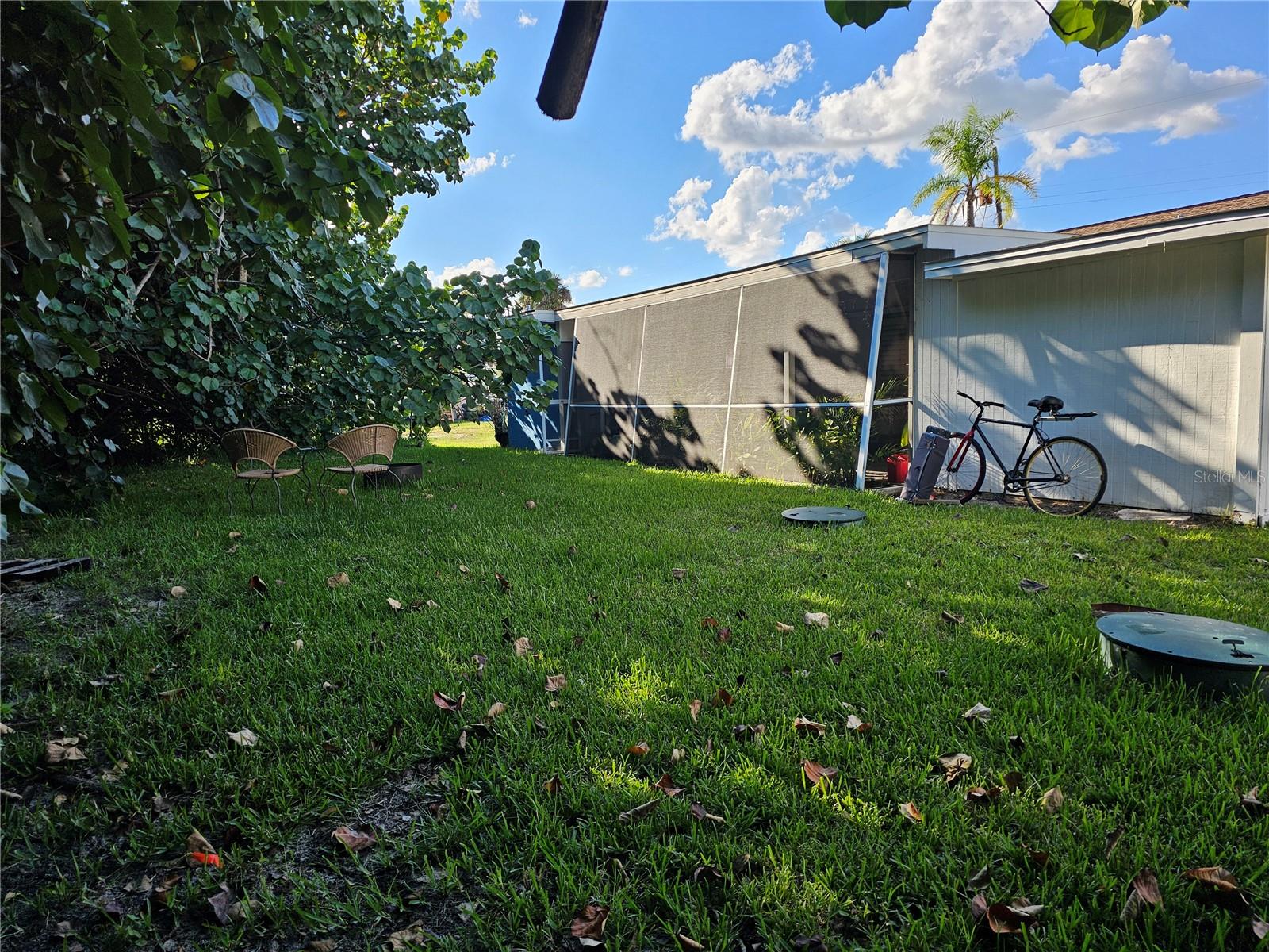 142 MYAKKA DRIVE