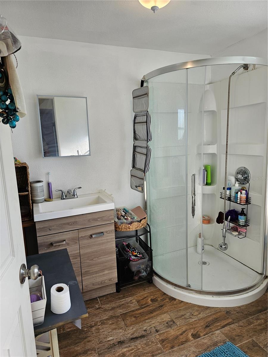 PLAMORE SUB - Residential