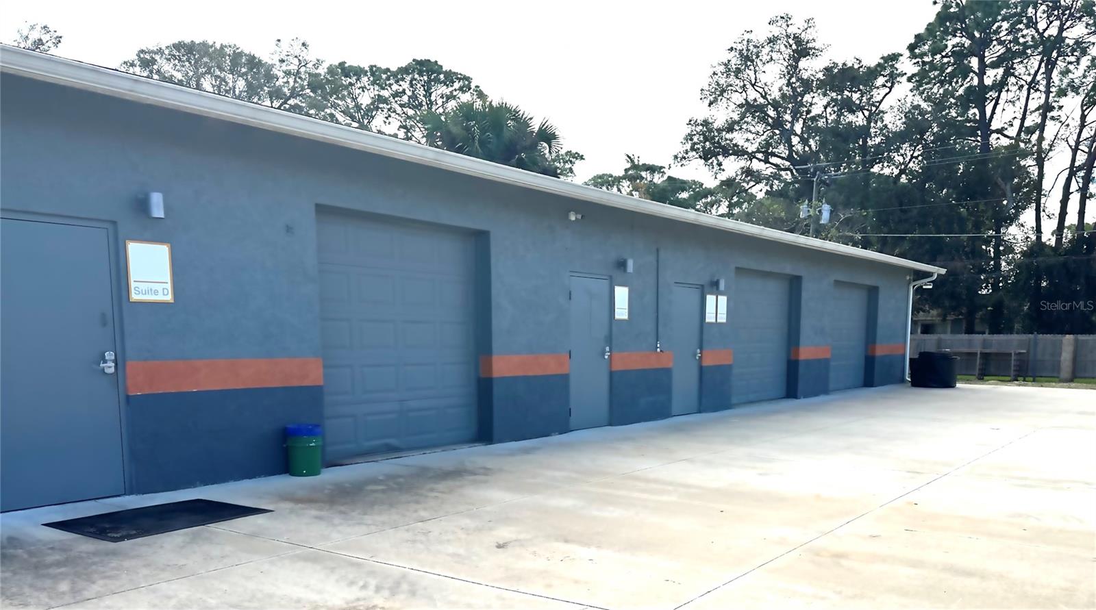 2724 HIBISCUS DRIVE