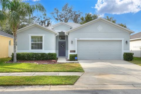 A home in LAKELAND