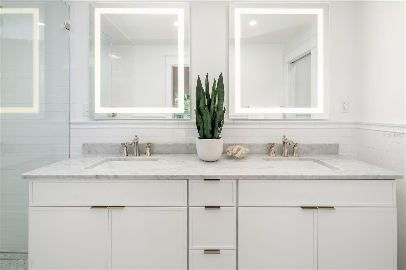 OYSTER BAY ESTATES - Residential