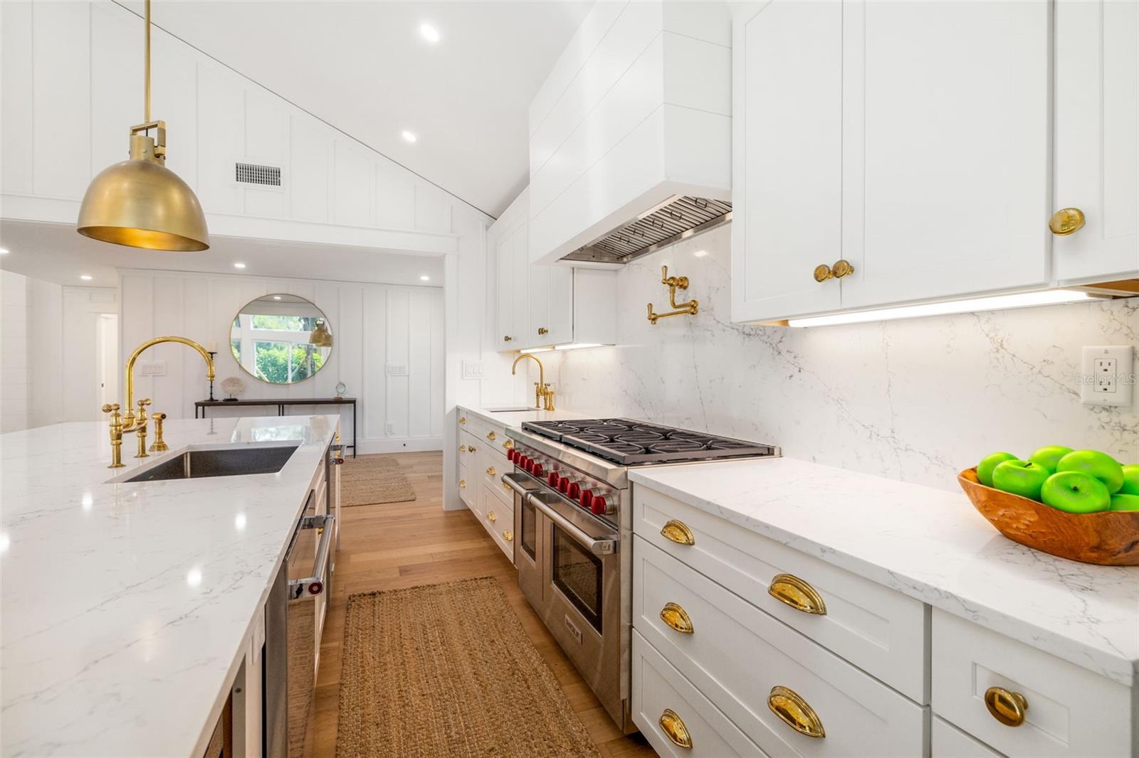 OYSTER BAY ESTATES - Residential