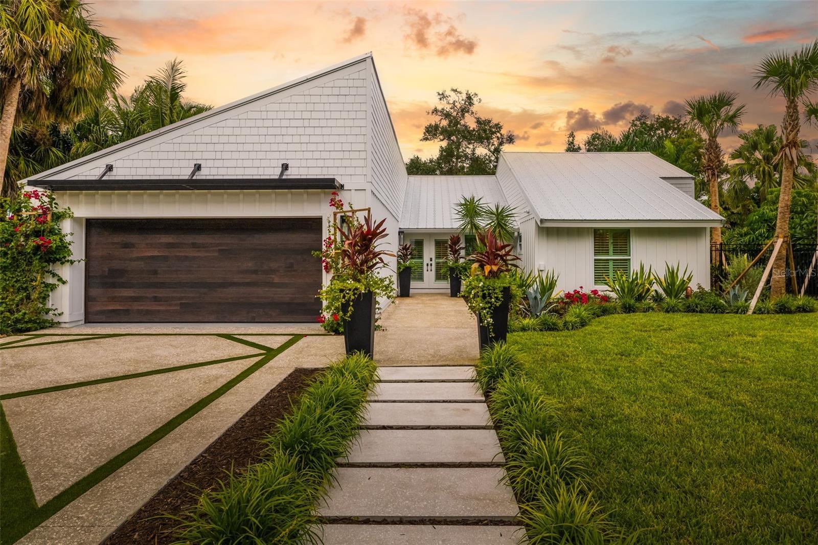 OYSTER BAY ESTATES - Residential