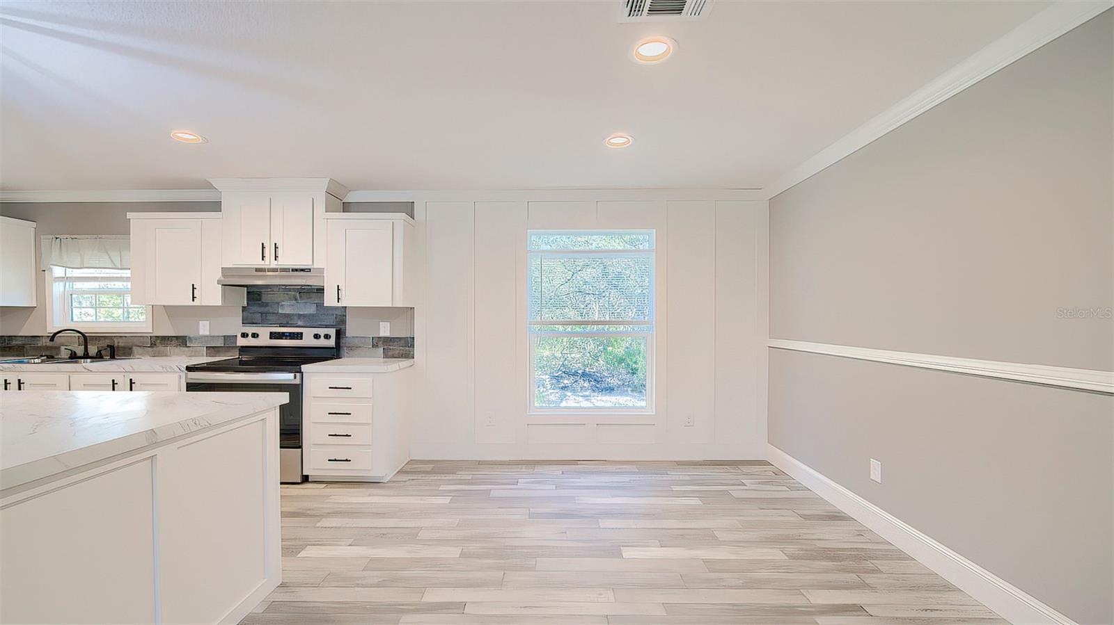 ENZO ESTATES - Residential