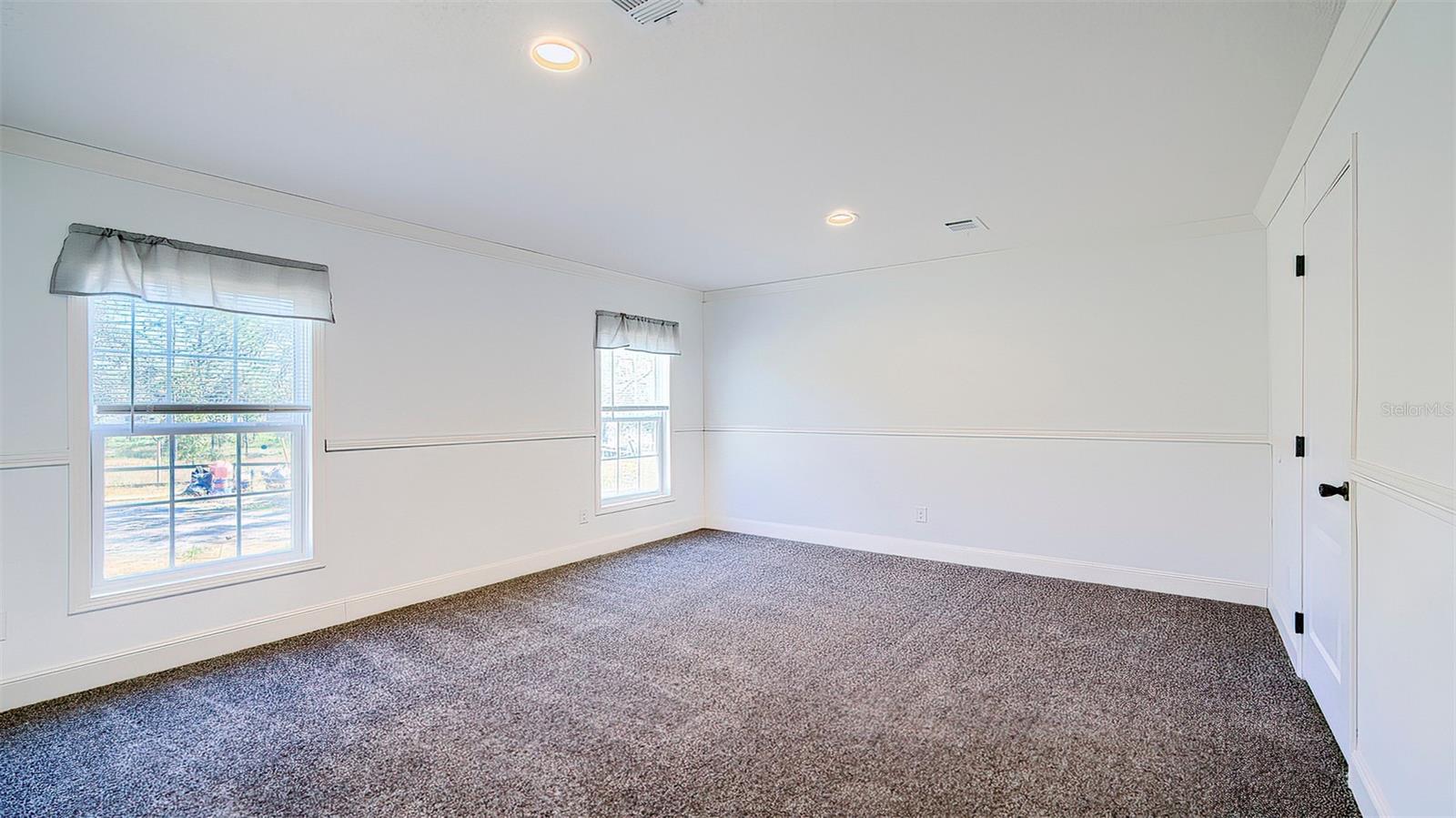 ENZO ESTATES - Residential