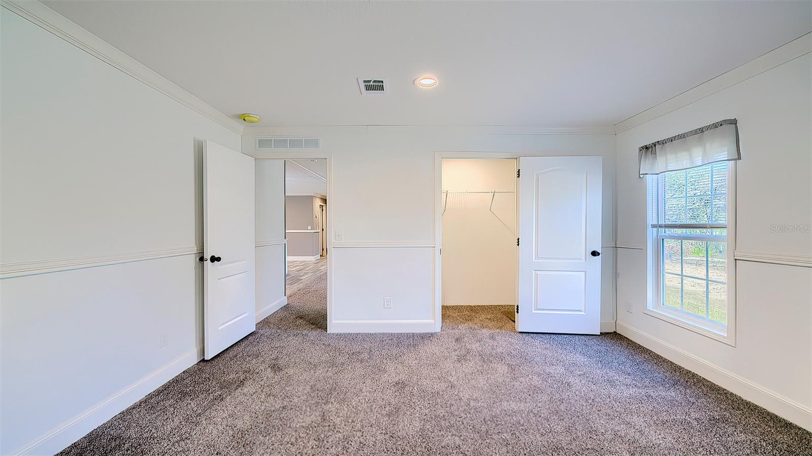 ENZO ESTATES - Residential