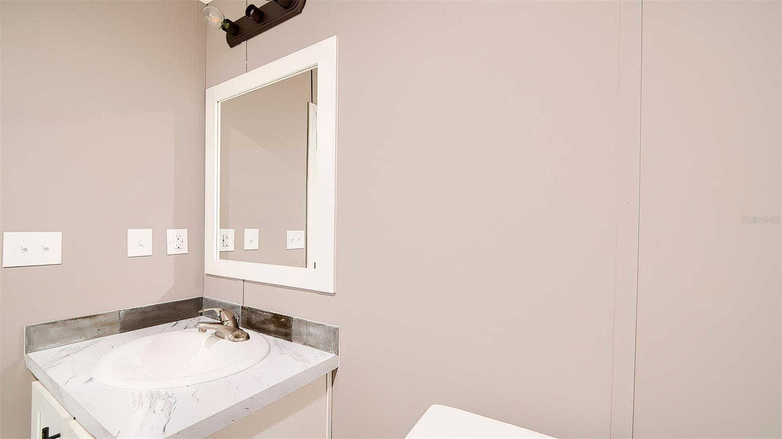 ENZO ESTATES - Residential