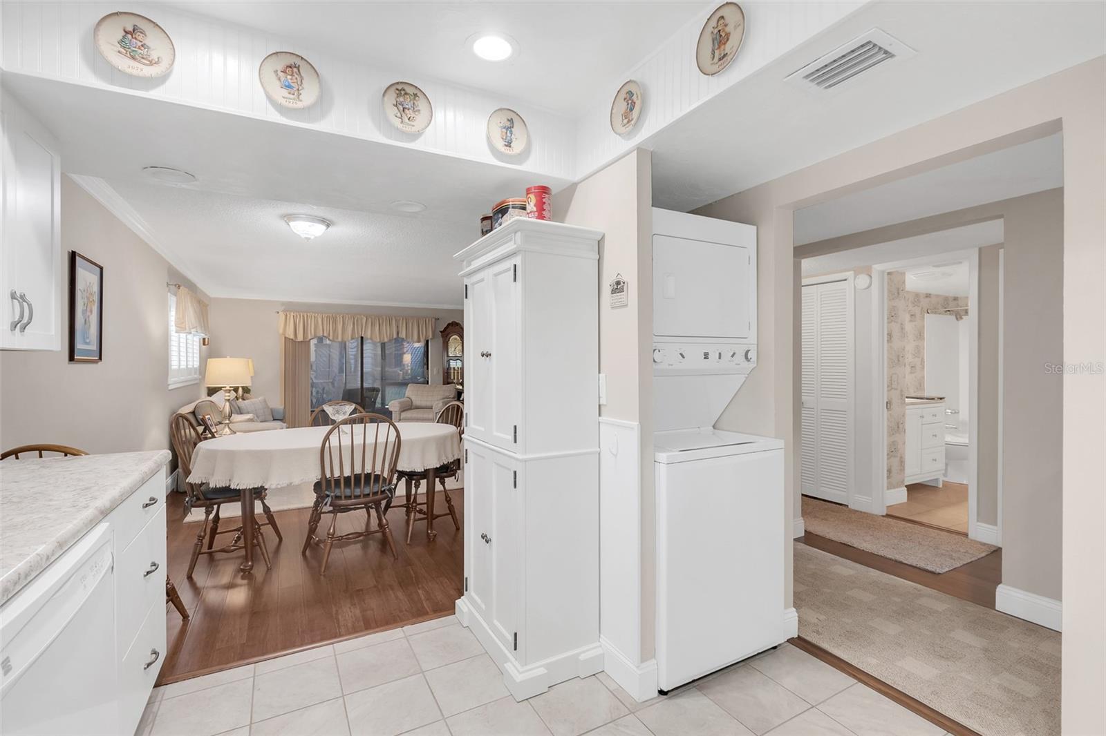 FOUR SEASONS DELAND PH 01-02 - Residential