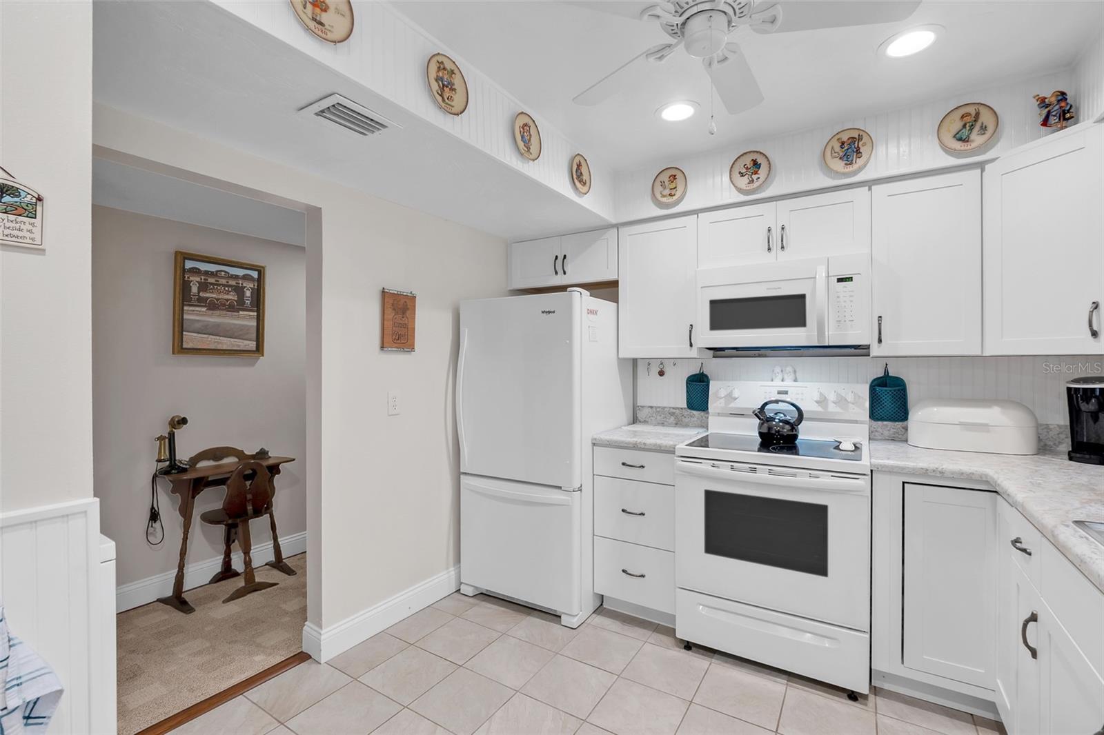 FOUR SEASONS DELAND PH 01-02 - Residential