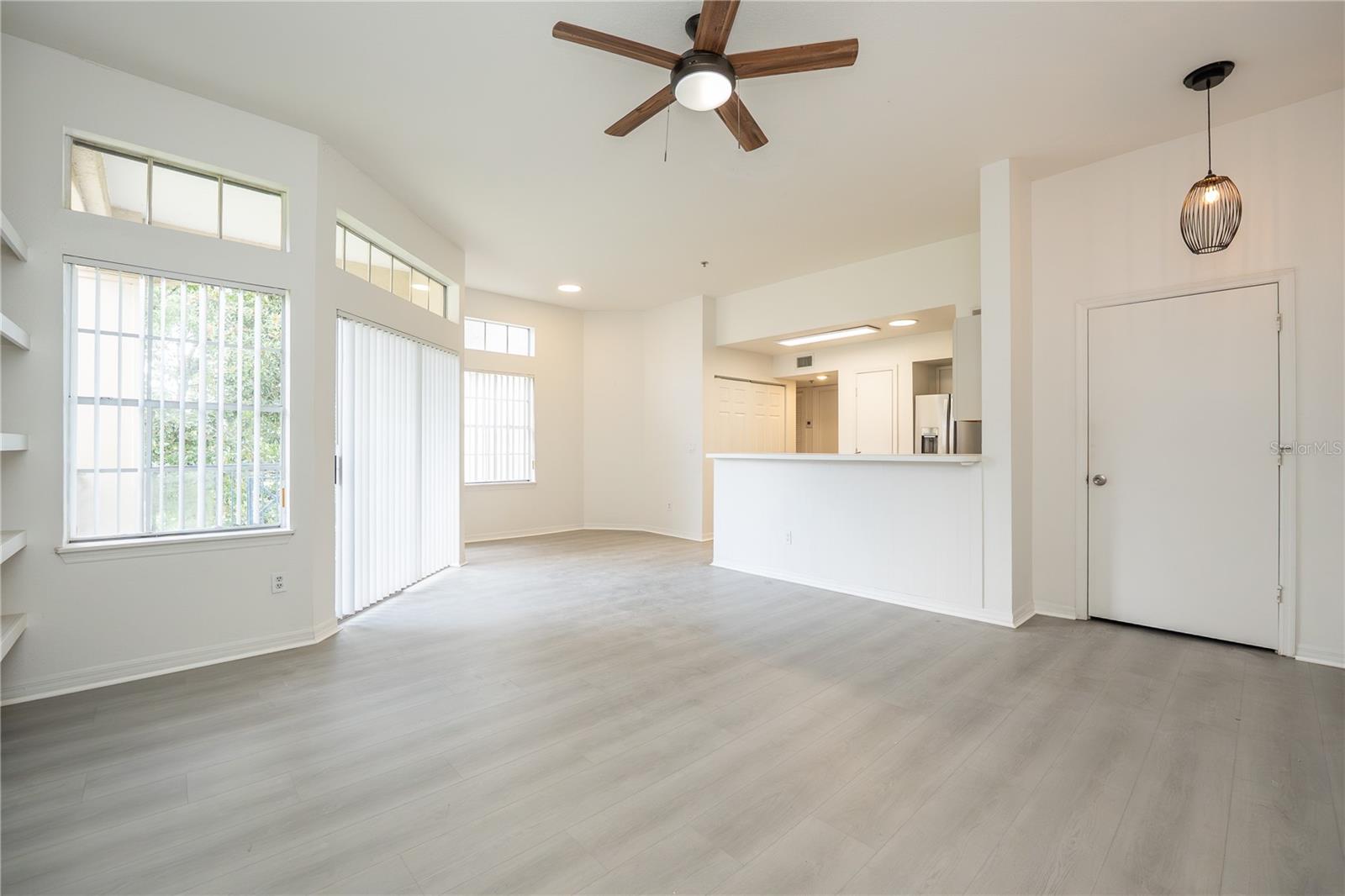 7230 WESTPOINTE BOULEVARD 1233