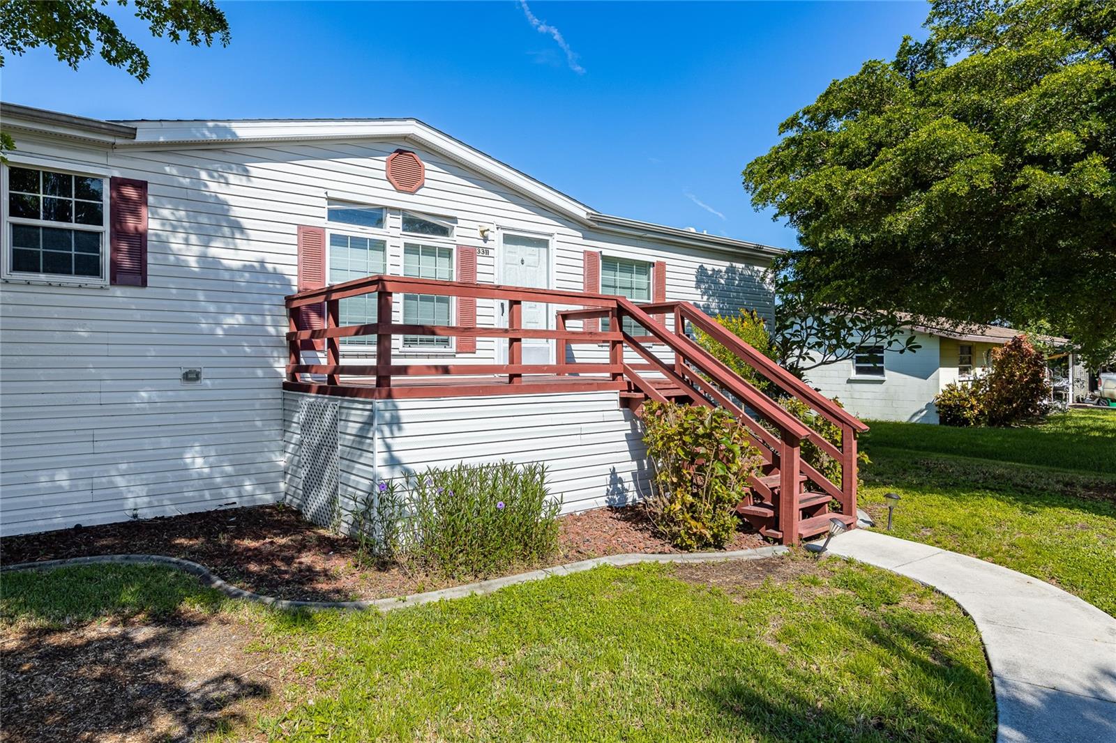 AQUI ESTATE UNIT 01 - Residential Lease