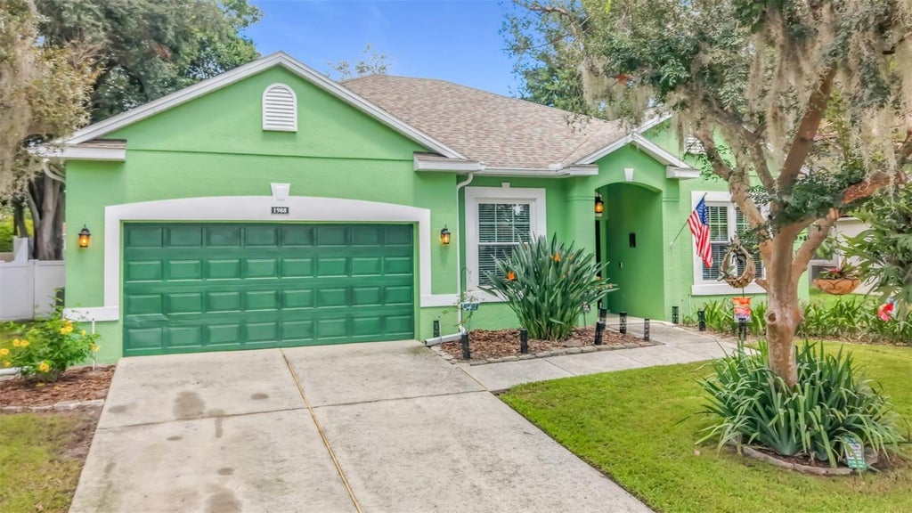 Photo of 1988 Ancient Oak Dr, Ocoee, FL 34761 (MLS # S5156901)