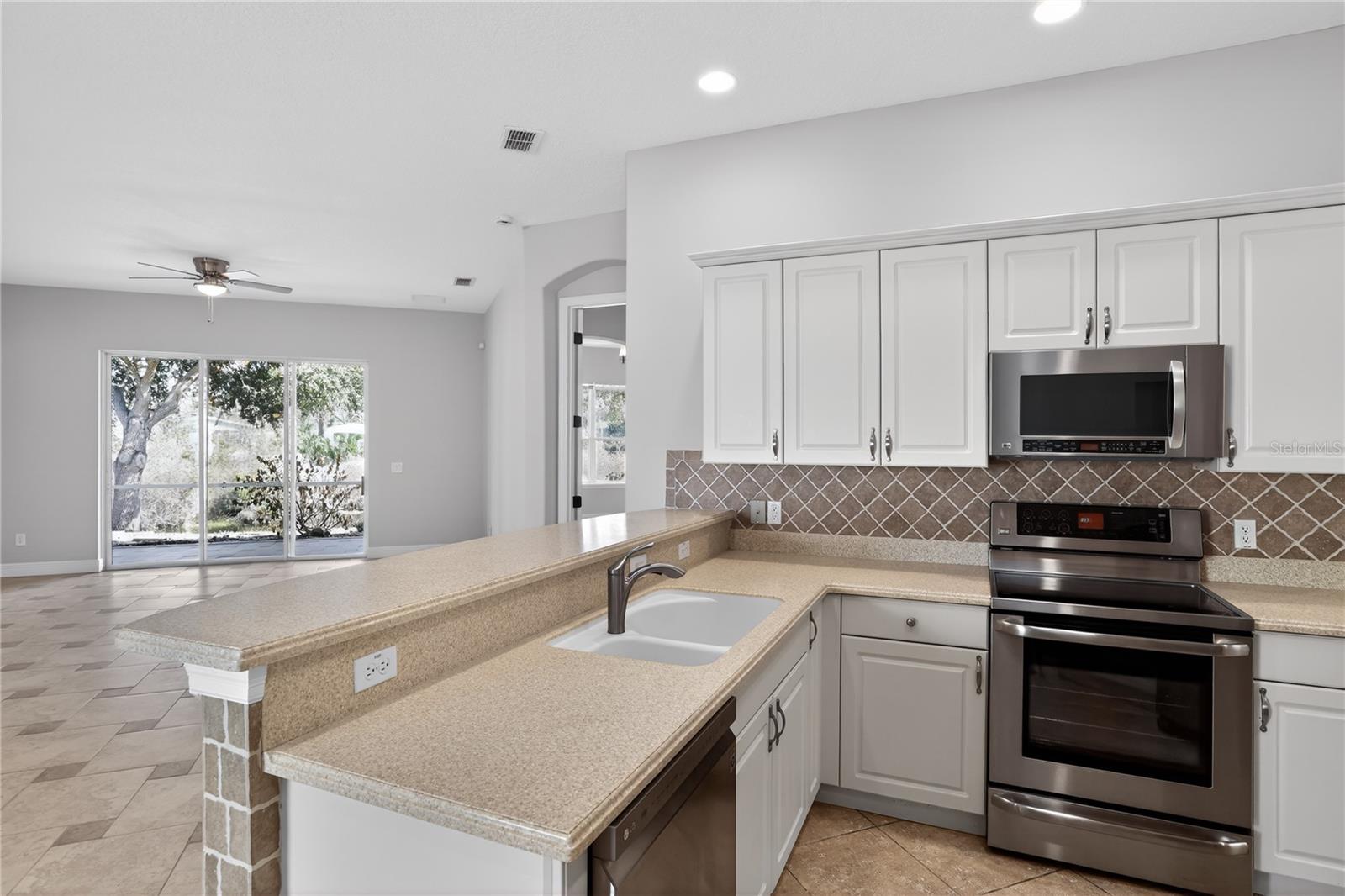 216 LAMONTE POINT COURT