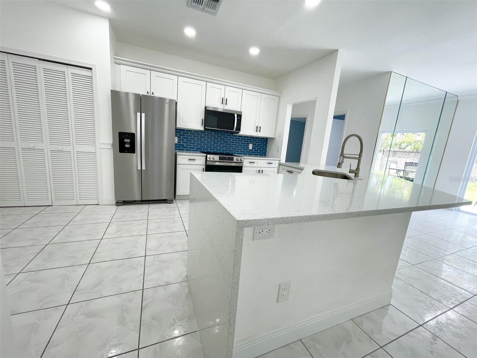 HUNTERS CREEK TR 140 PH 03 - Residential