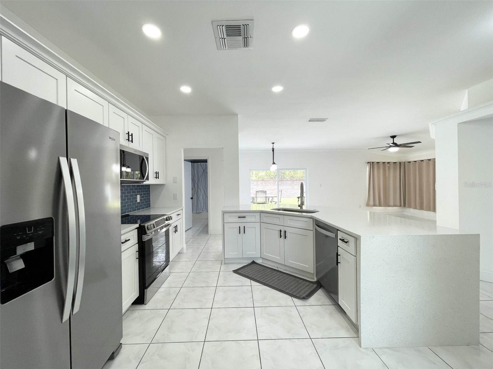 HUNTERS CREEK TR 140 PH 03 - Residential
