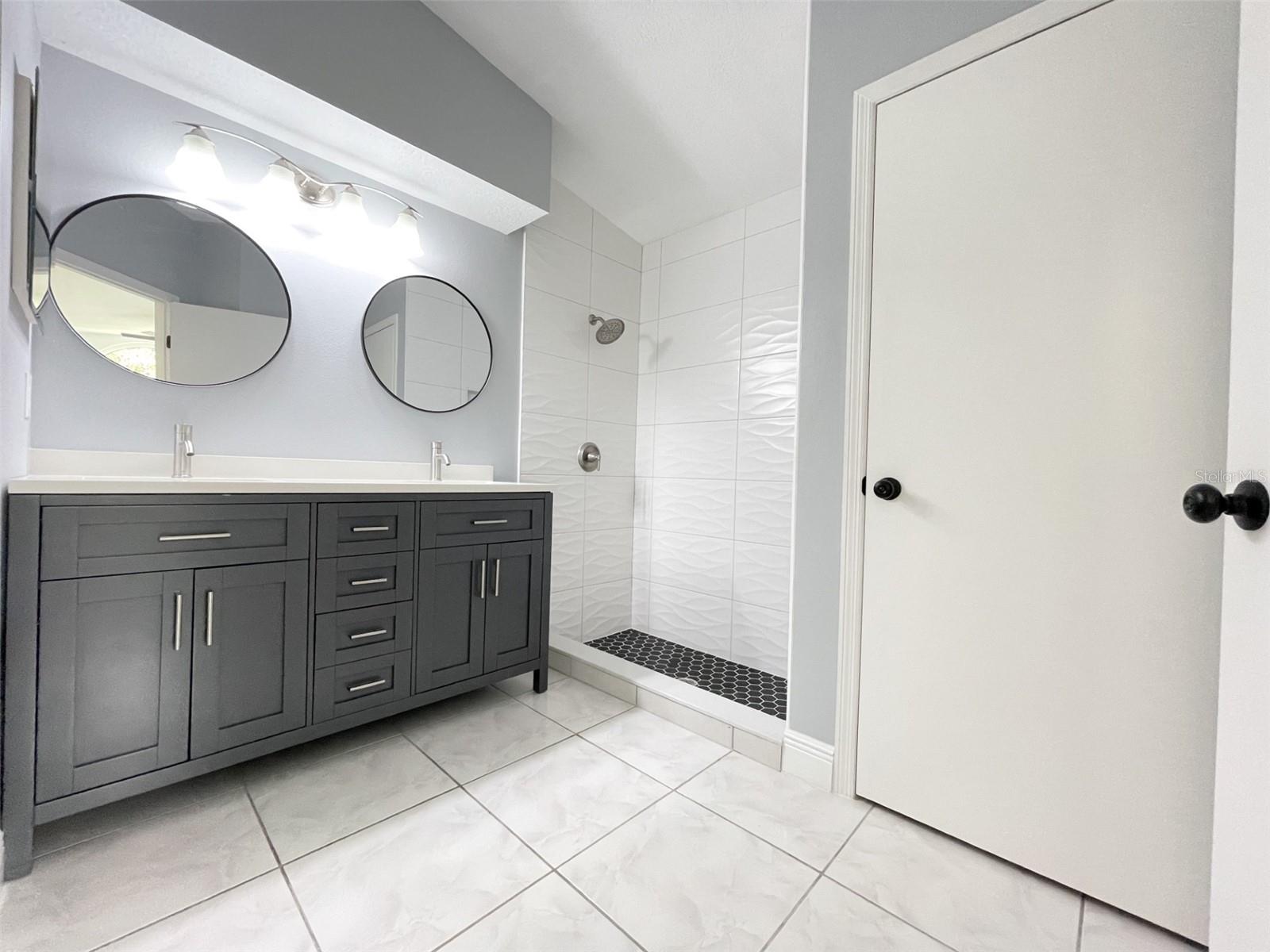 HUNTERS CREEK TR 140 PH 03 - Residential