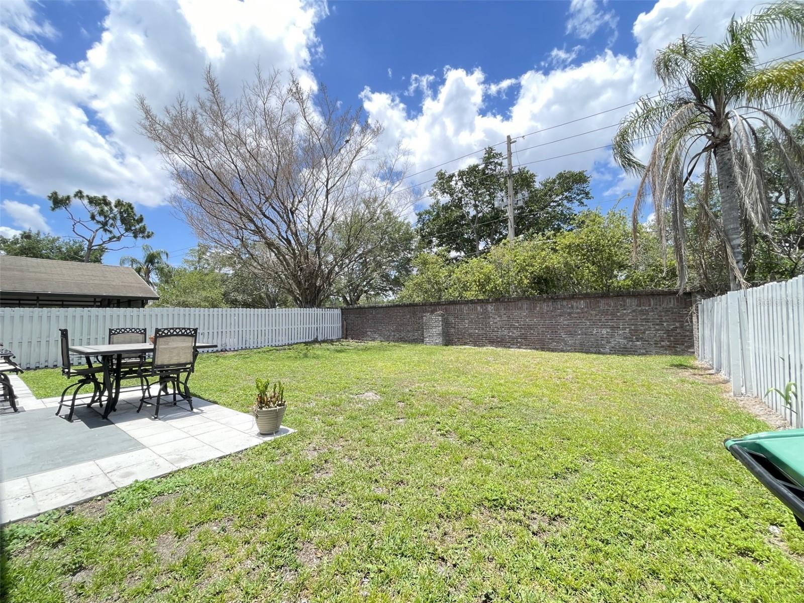 HUNTERS CREEK TR 140 PH 03 - Residential