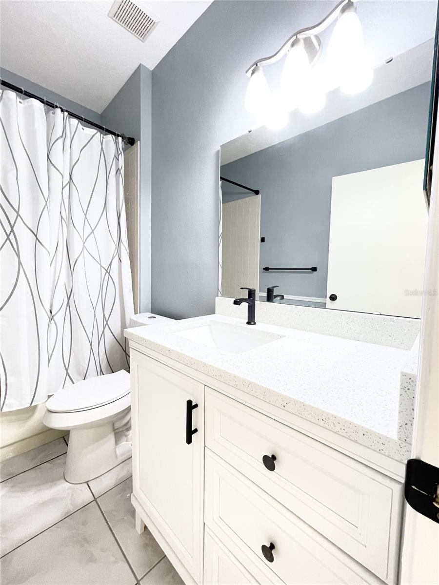 HUNTERS CREEK TR 140 PH 03 - Residential
