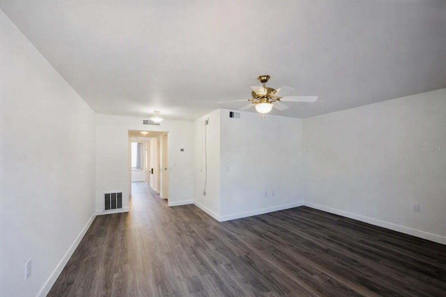 911 WASHINGTON AVENUE 209