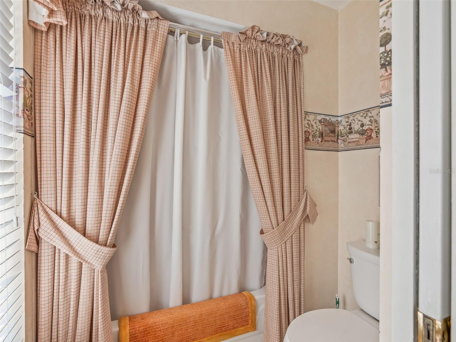 HARBOR HILLS UNIT 01 - Residential