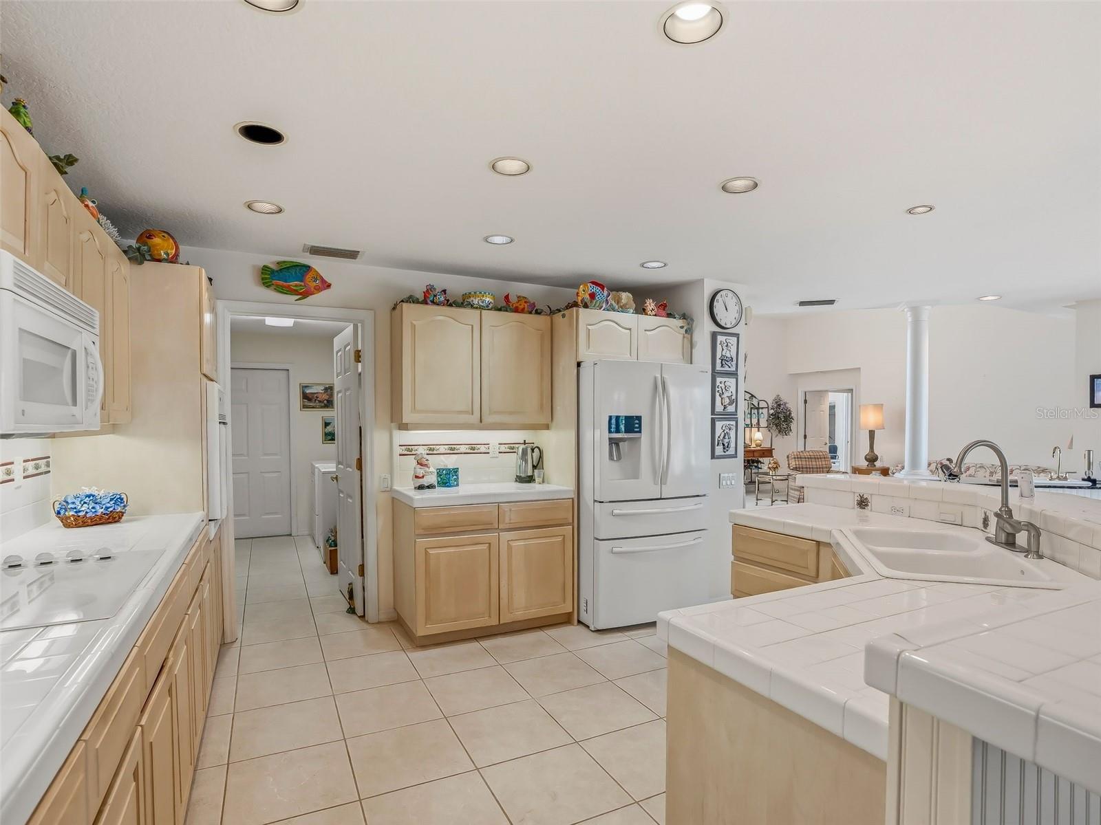 HARBOR HILLS UNIT 01 - Residential