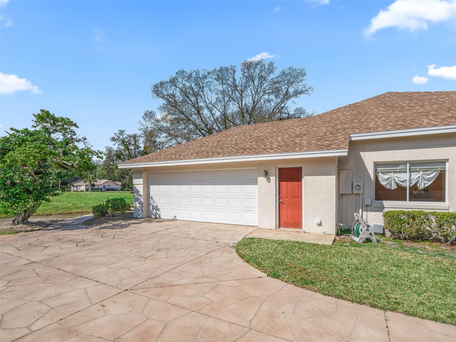 HARBOR HILLS UNIT 01 - Residential