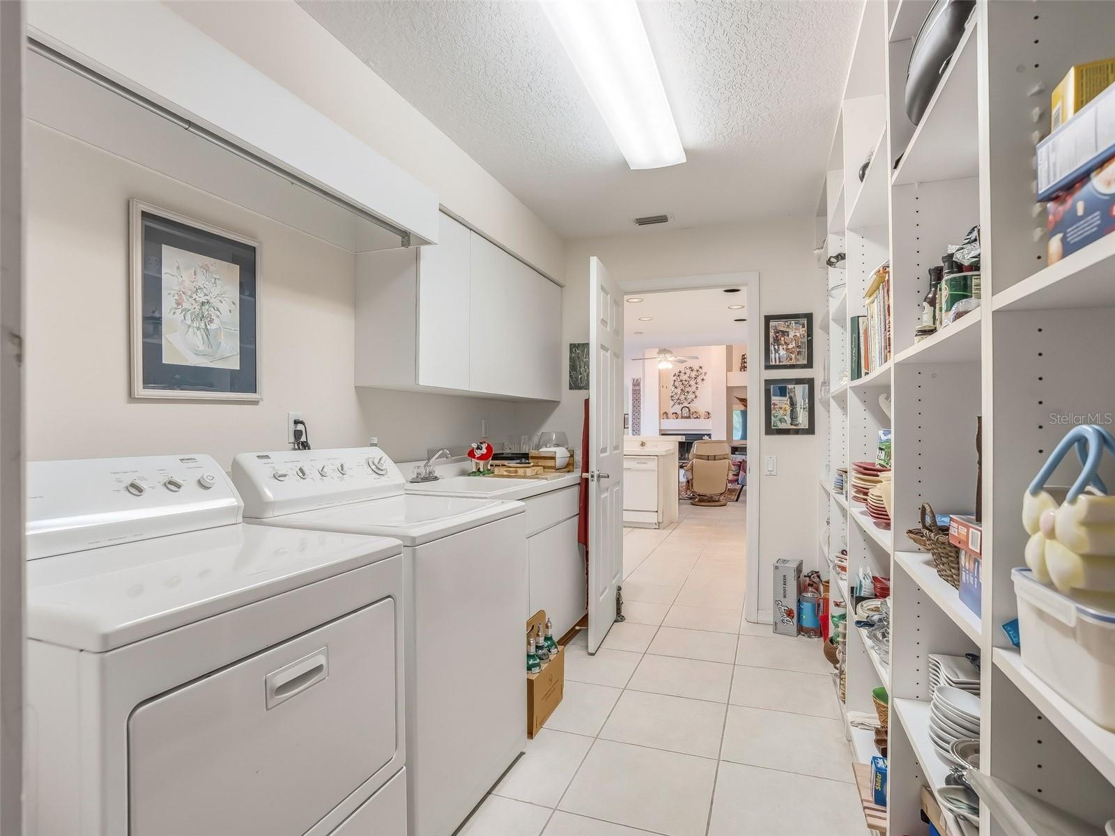 HARBOR HILLS UNIT 01 - Residential