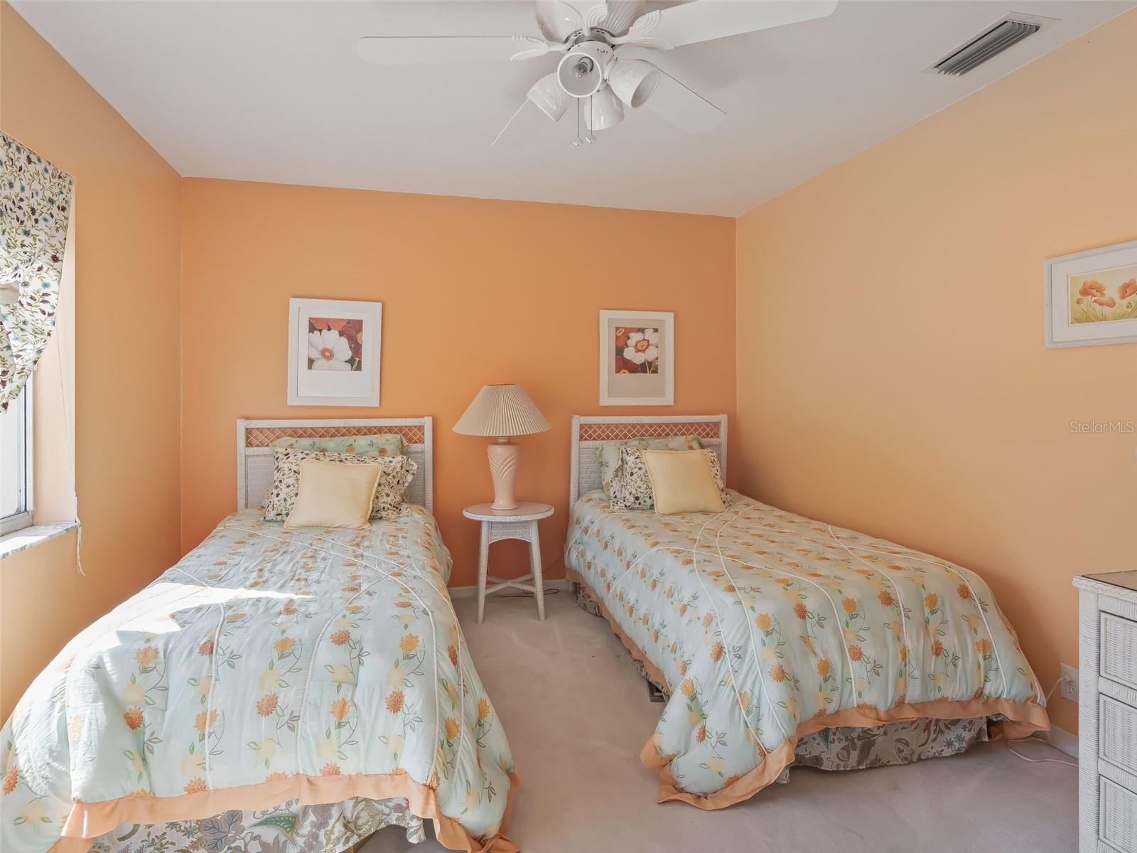 HARBOR HILLS UNIT 01 - Residential