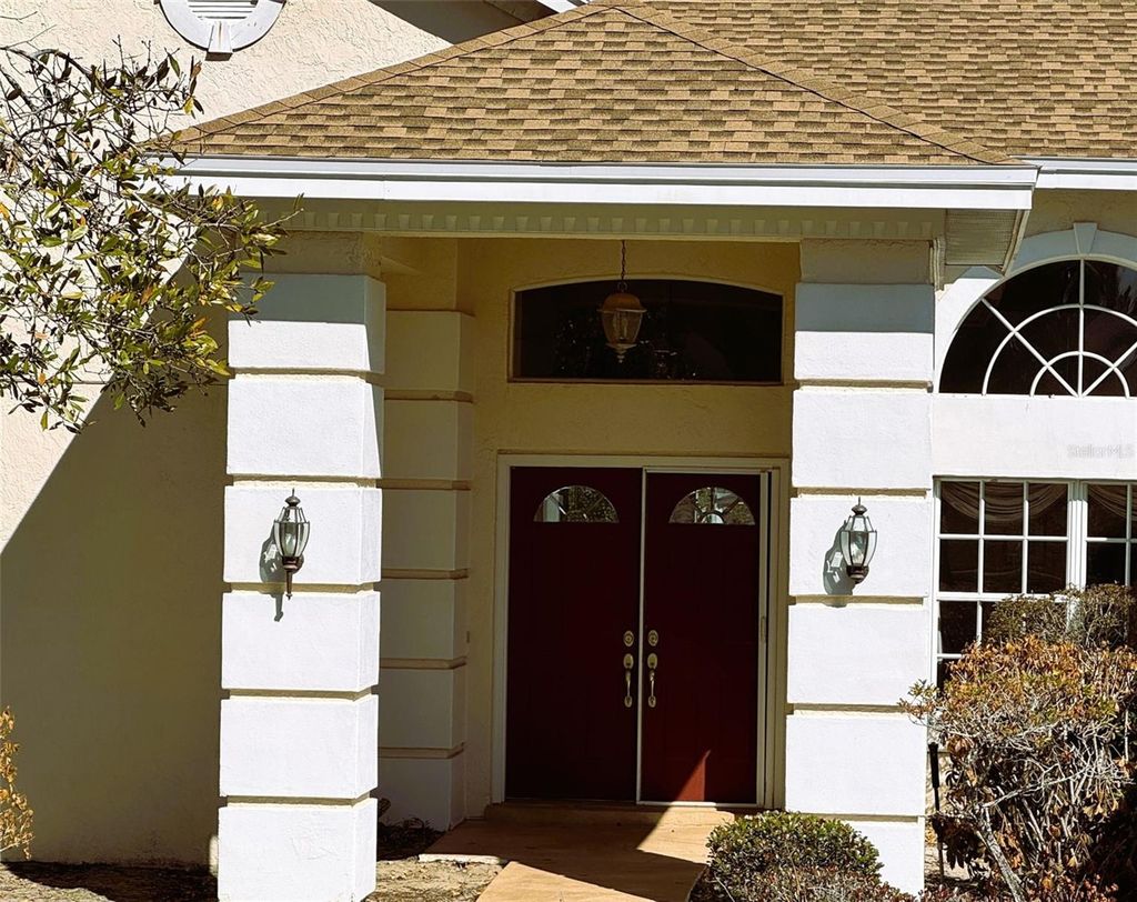 Photo of 5321 Greens Drive, Lady Lake, FL 32159 (MLS # G5107981)