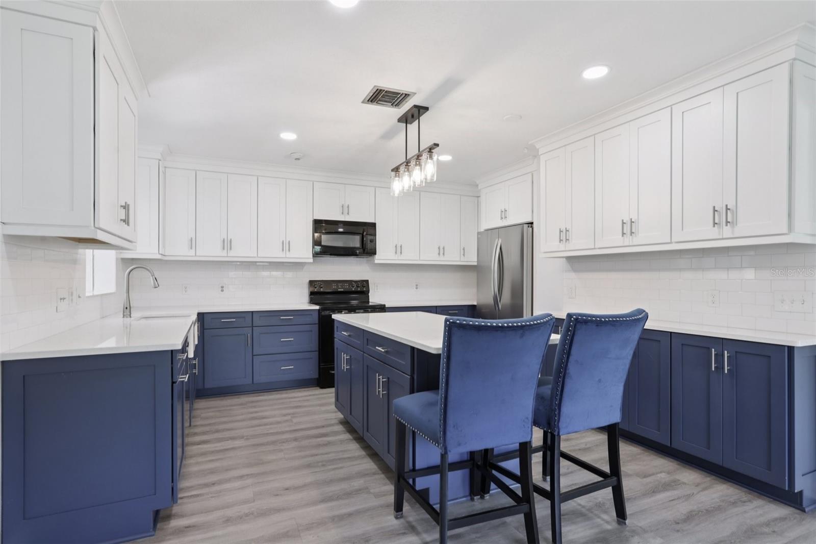 LAKEMONT UNIT 4 - Residential