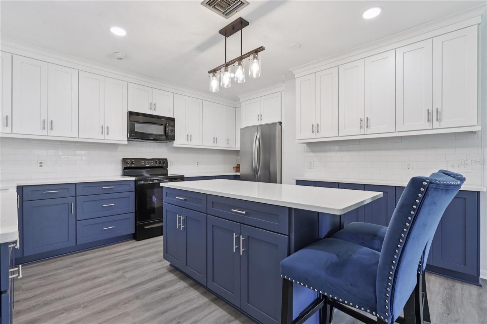 LAKEMONT UNIT 4 - Residential