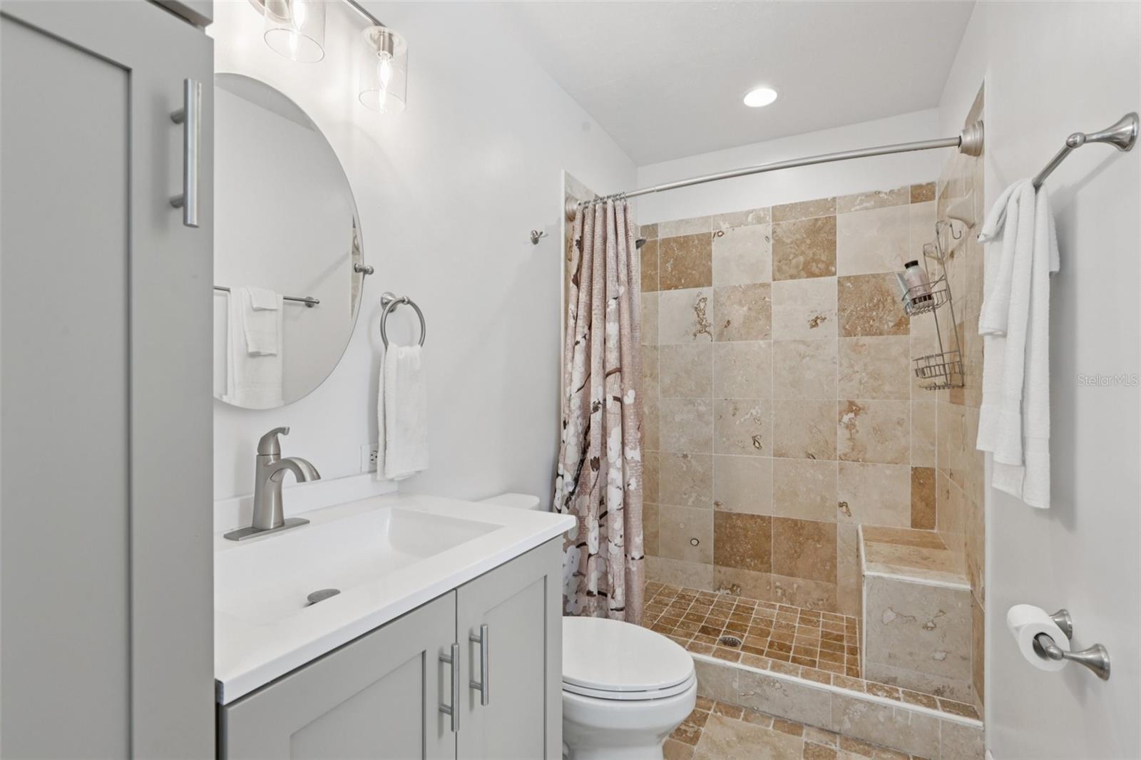 LAKEMONT UNIT 4 - Residential