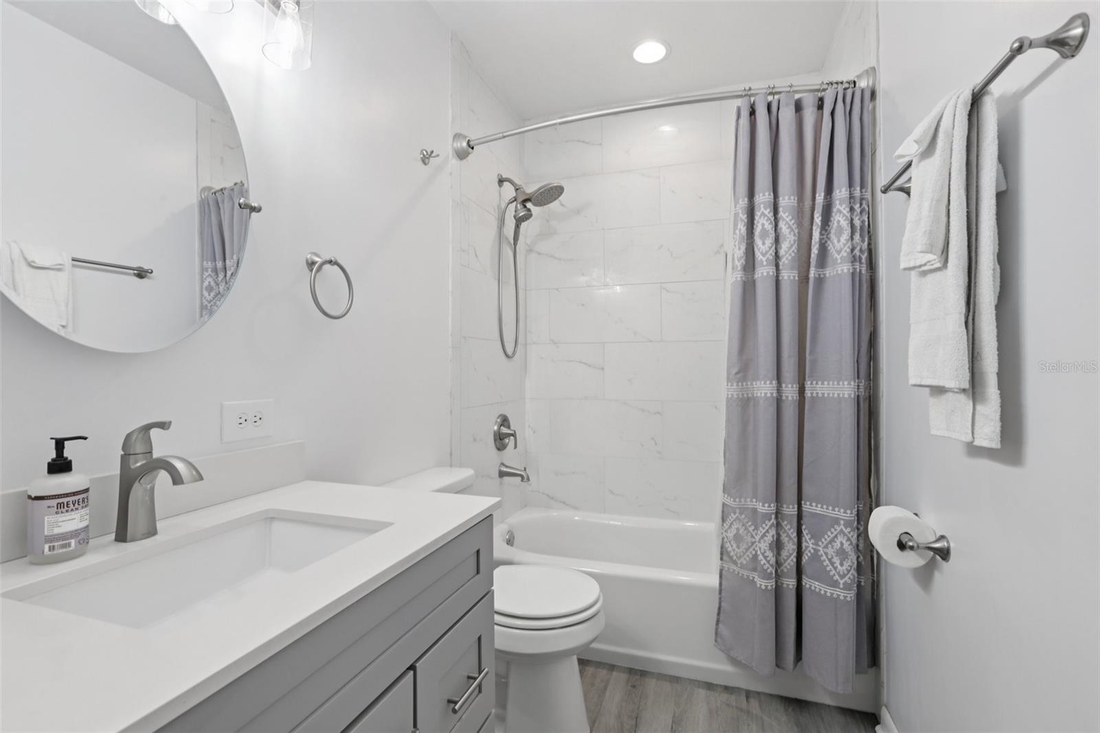 LAKEMONT UNIT 4 - Residential