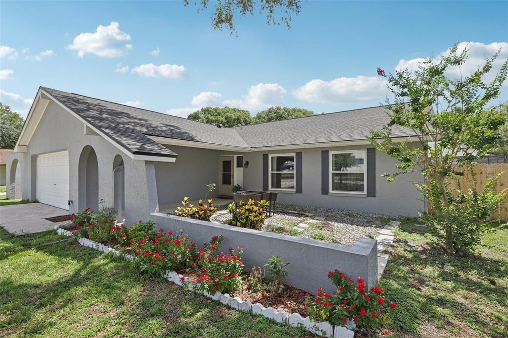 Photo of 1009 Black Knight Drive, Valrico, FL 33594 (MLS # TB8492754)