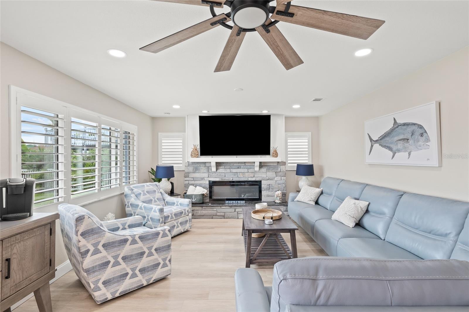 HERNANDO BEACH - Residential