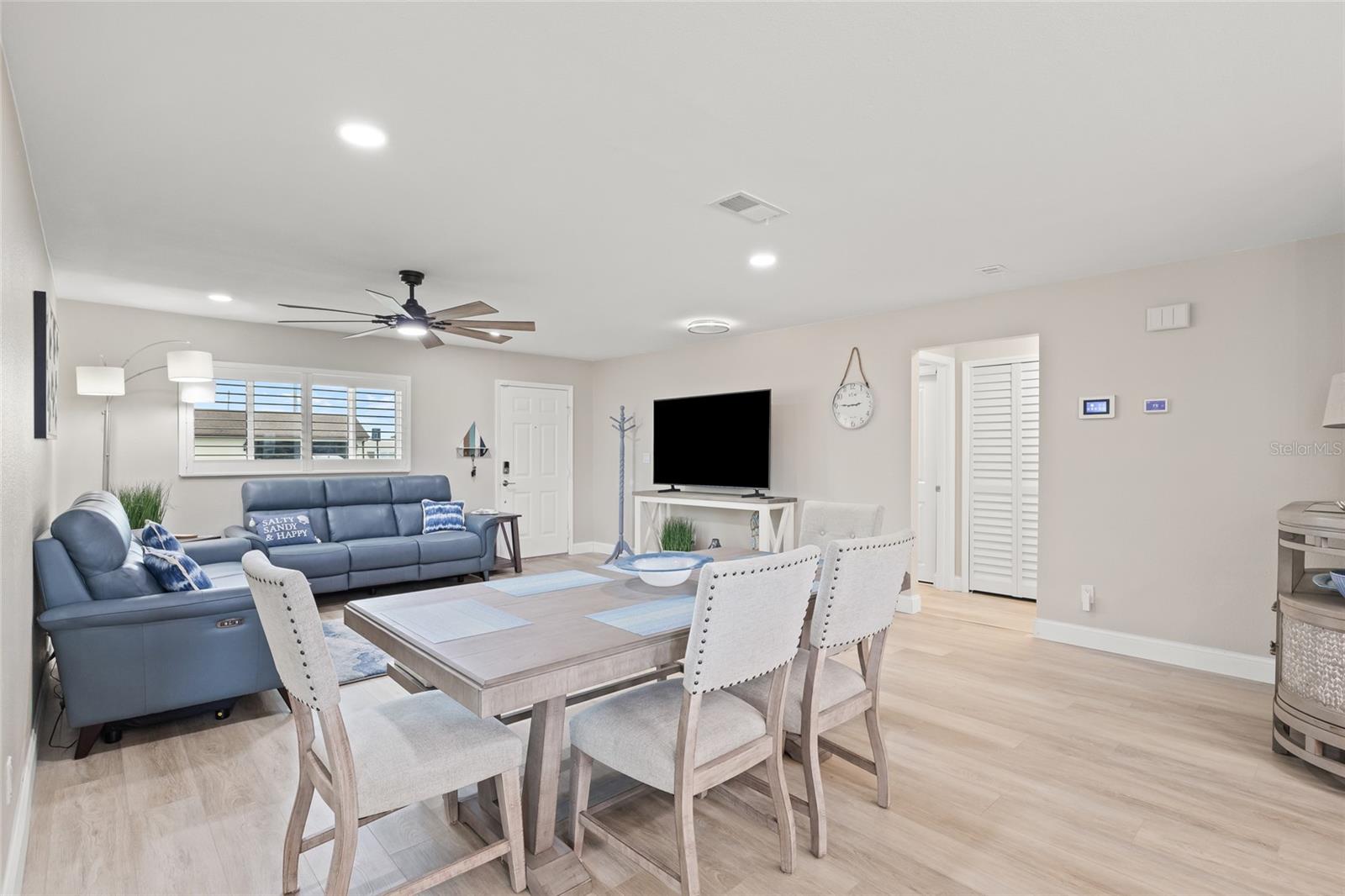 HERNANDO BEACH - Residential