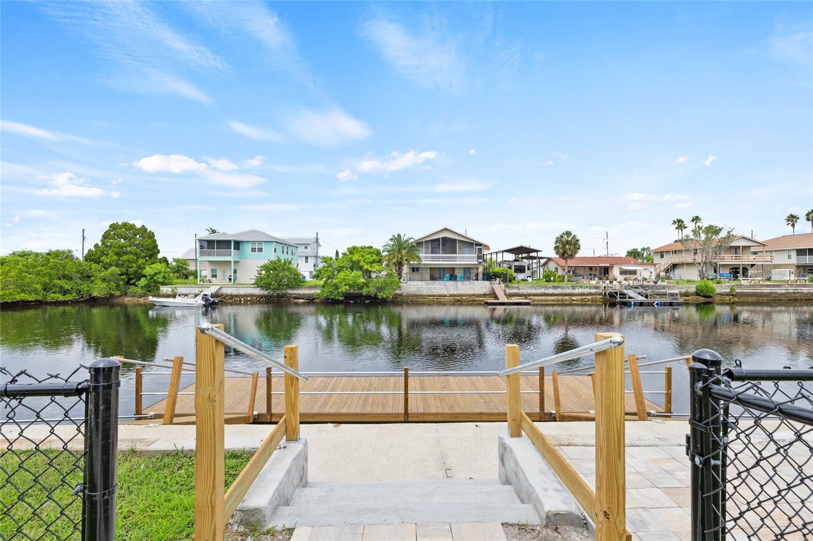 HERNANDO BEACH - Residential