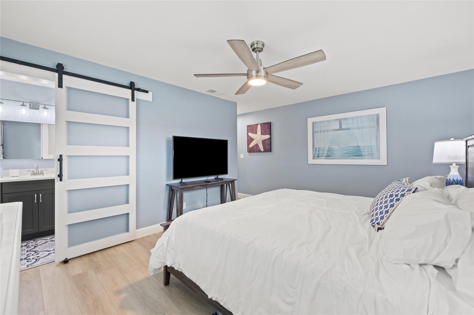 HERNANDO BEACH - Residential