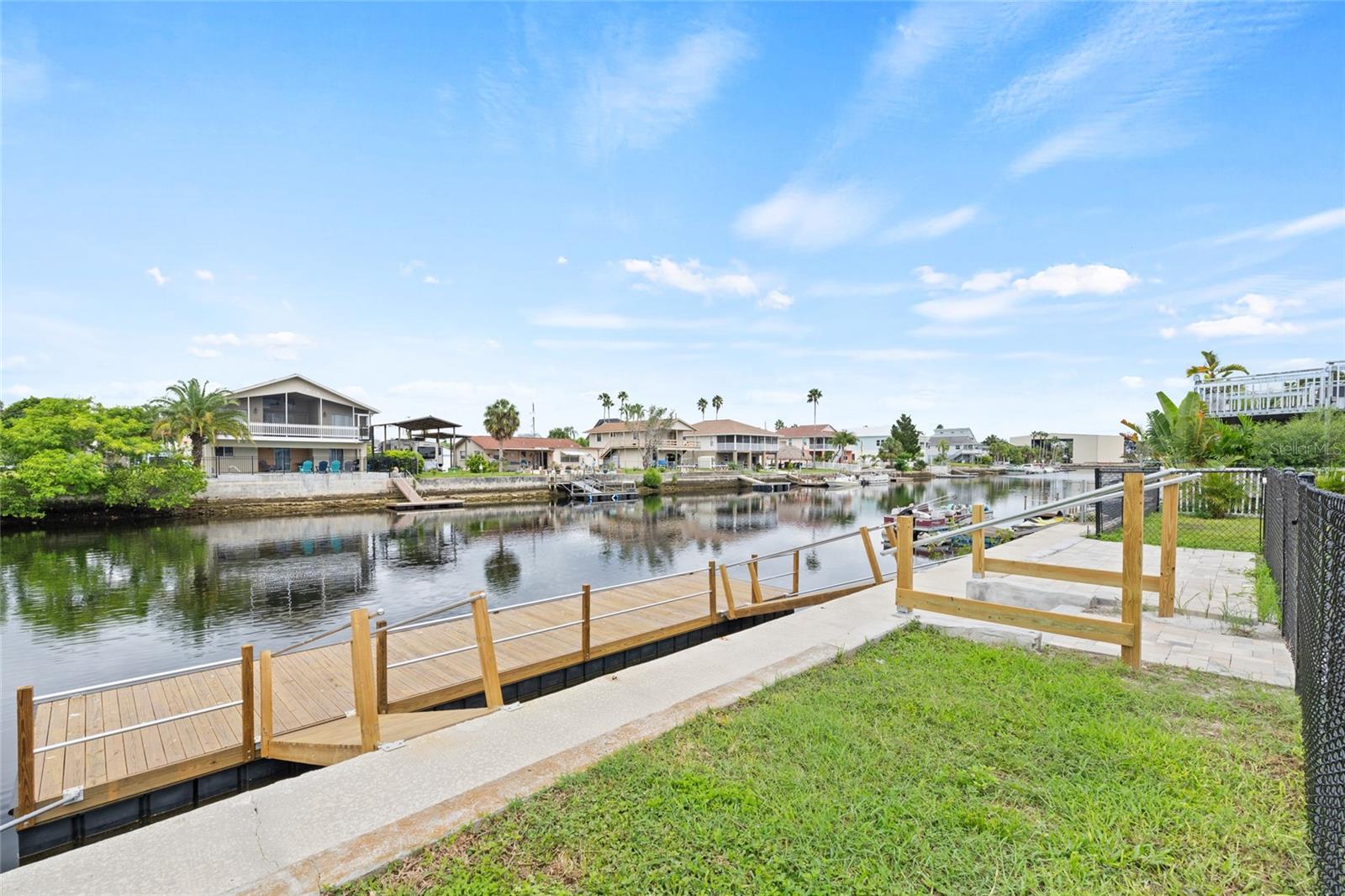 HERNANDO BEACH - Residential