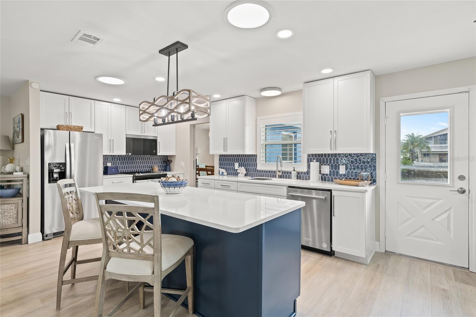 HERNANDO BEACH - Residential