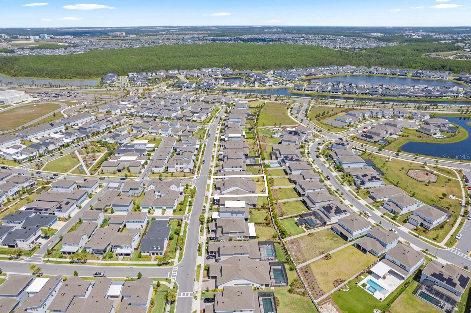 LAUREATE PARK - Residential