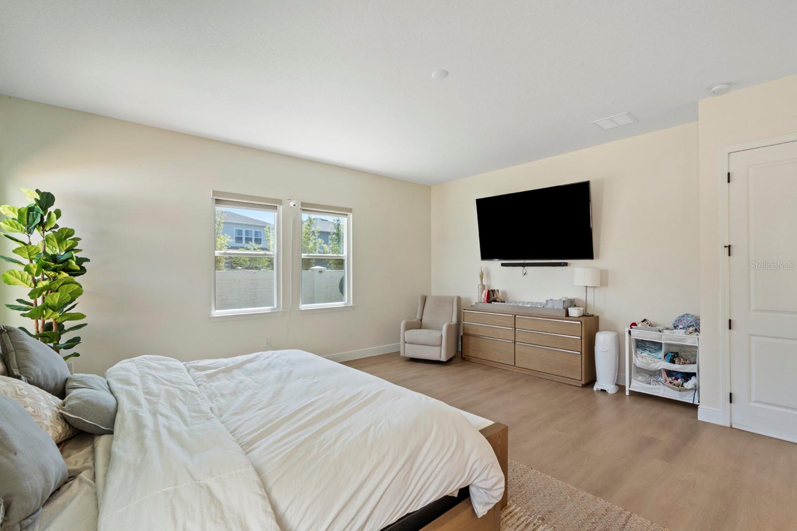 LAUREATE PARK - Residential