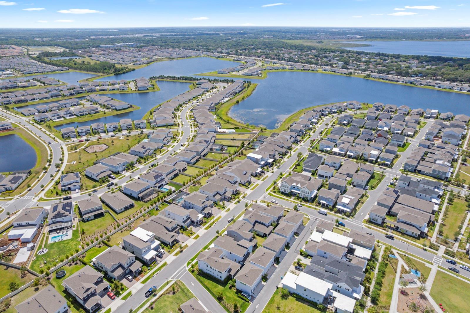 LAUREATE PARK - Residential