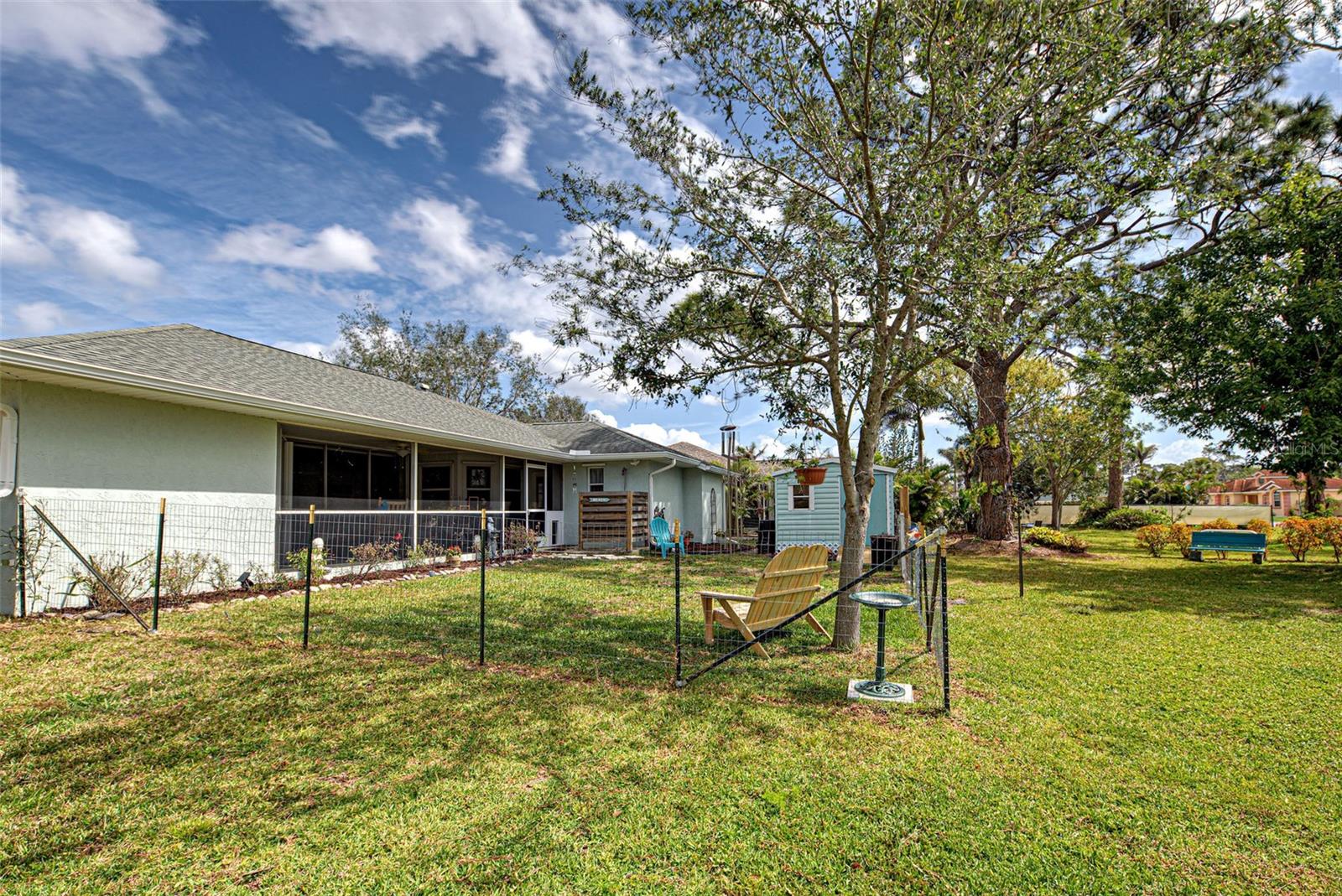 587 VIRIDIAN STREET