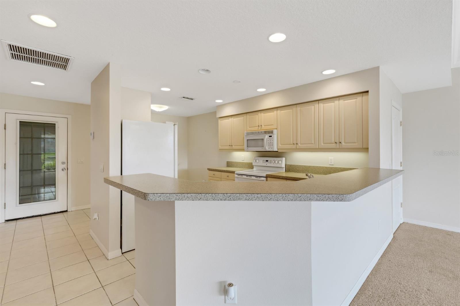 HIDDEN LAKE PH 2 - Residential