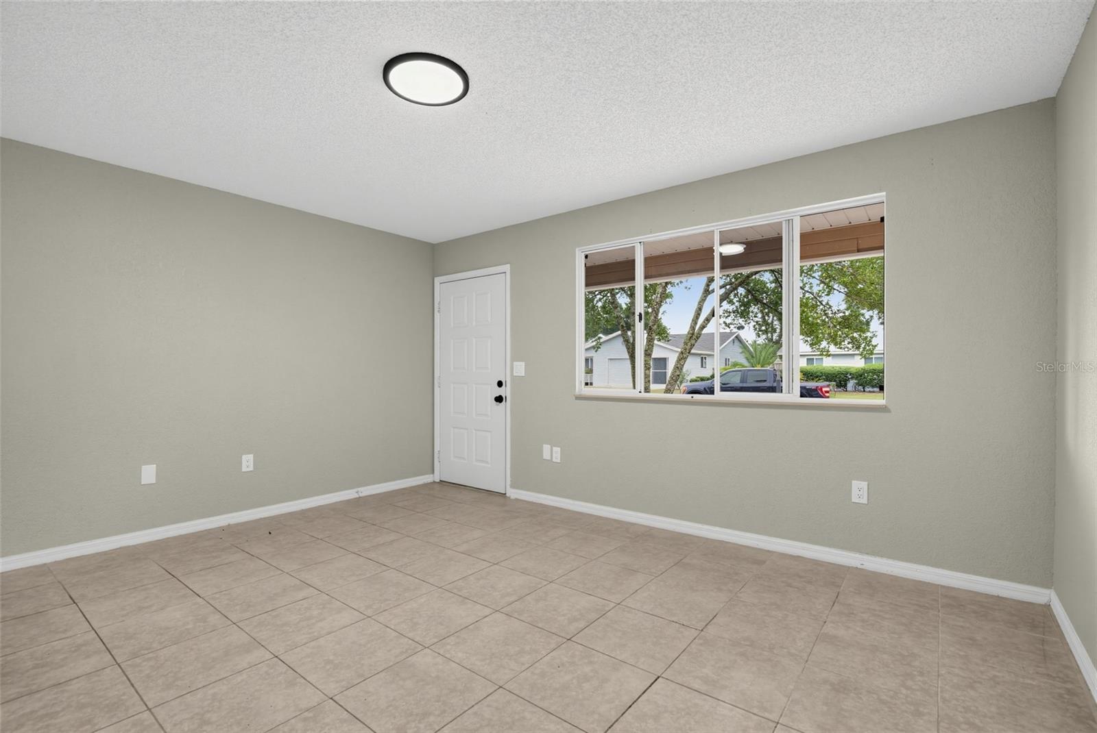 8175 SW 109TH STREET ROAD
