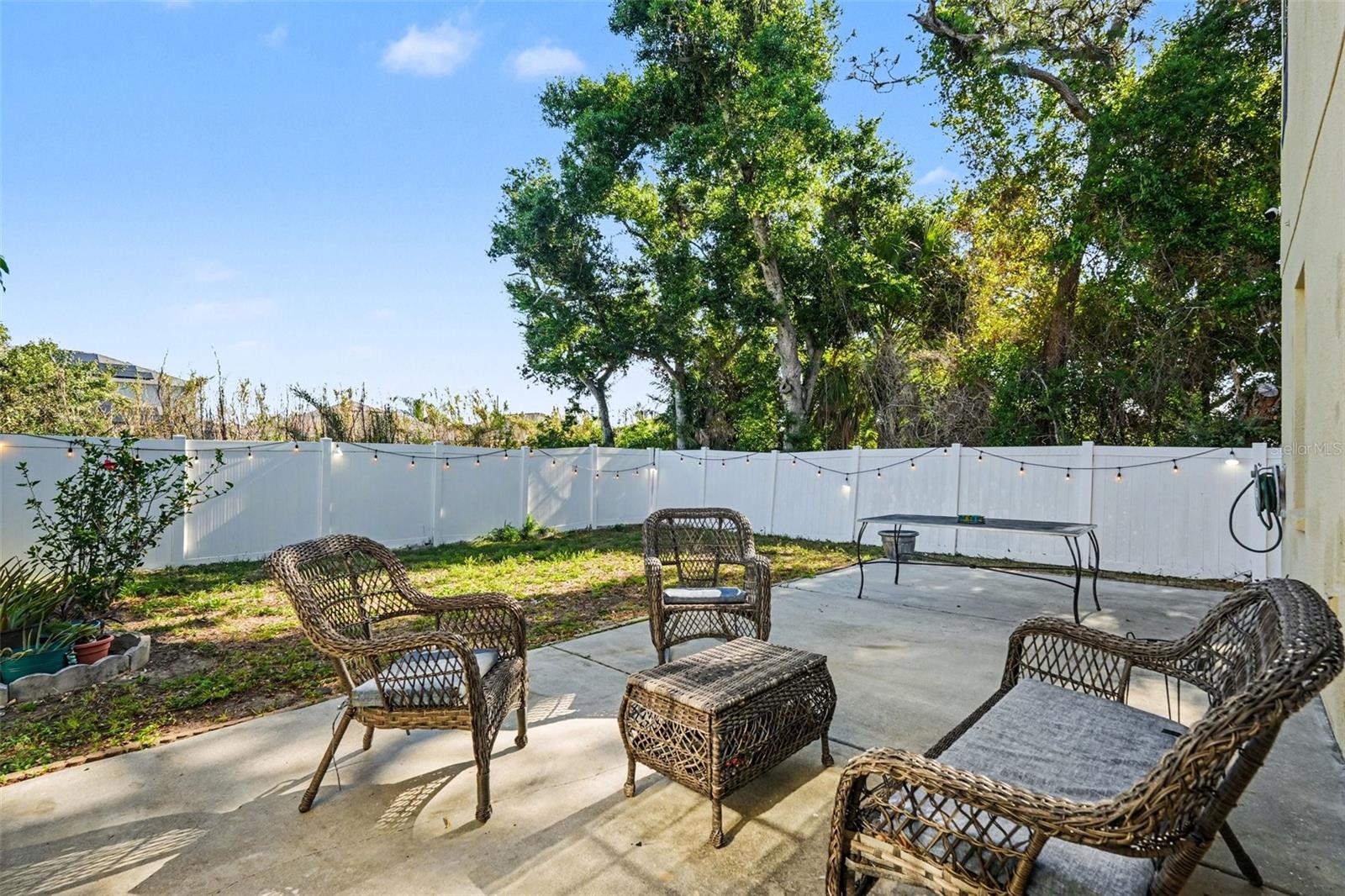 BLACKSTONE AT BAY PARK - Residential